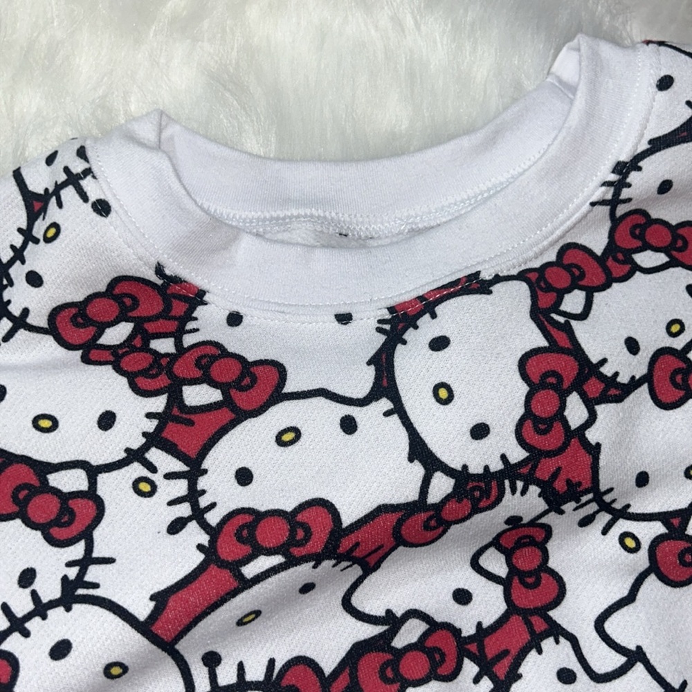 Hello kitty sweater - Picture 5 of 7